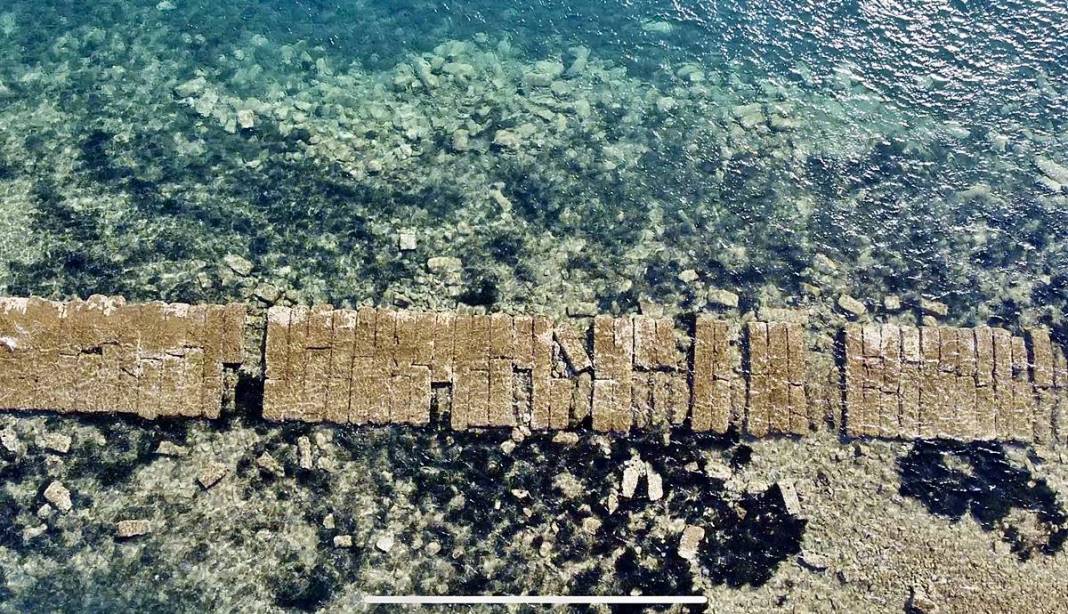 O kentte deniz suyu çekilince 3 bin 500 yıllık tarih ortaya çıktı! Bölgede tarih turizmini hareketlendirebilir 2